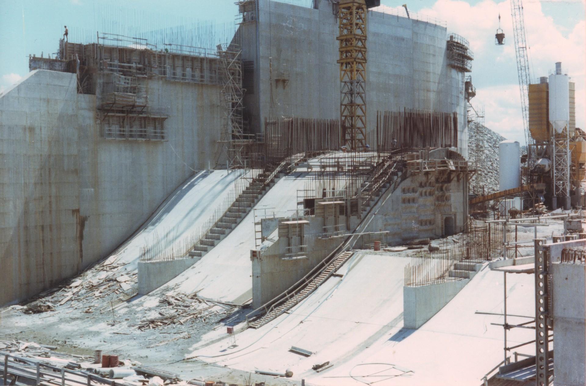 Wivenhoe Dam and Power Station, Australia | Webuild