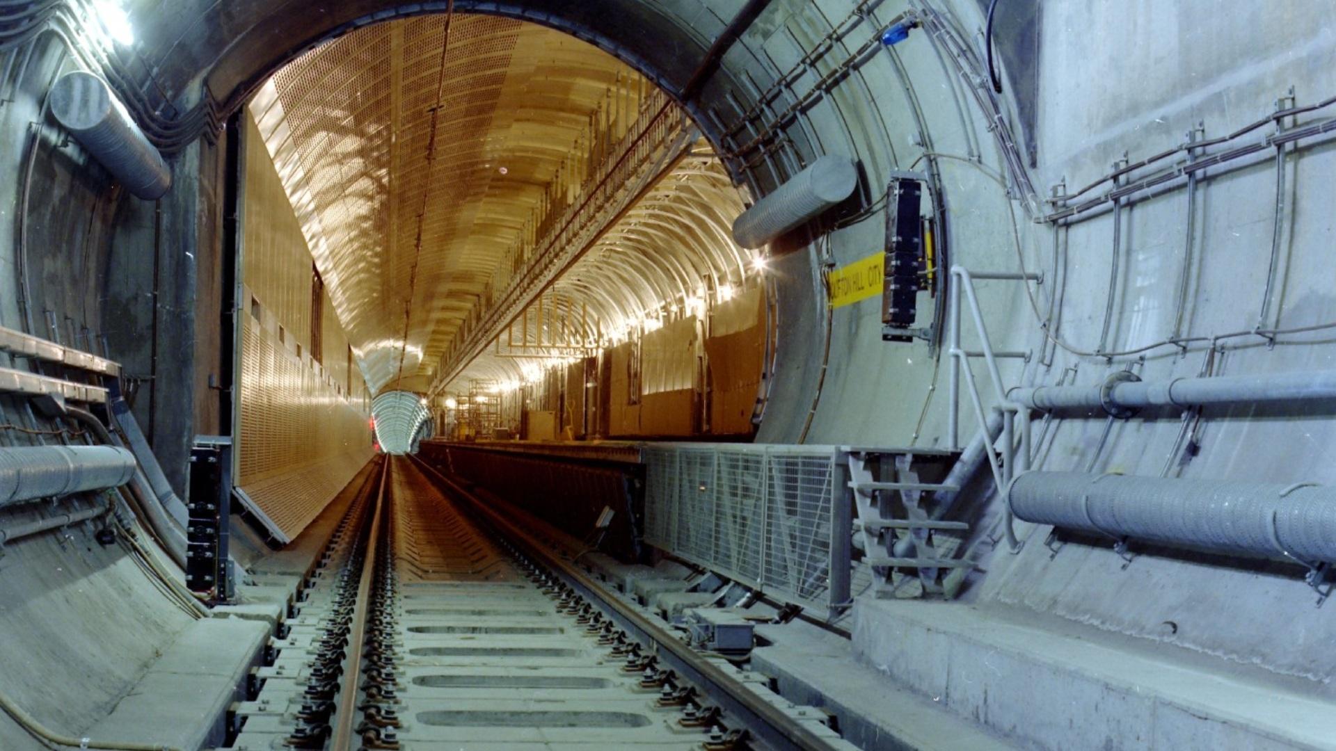 Flagstaff Station tunnel, Melbourne Underground Rail Loop, Australia | Webuild